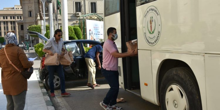 انطلاق قافلة شاملة من جامعة القاهرة لمدينة الصف بالجيزة