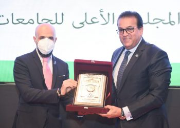 جامعة مصر للعلوم والتكنولوجيا تستضيف مجلس الجامعات الخاصة والأهلية
