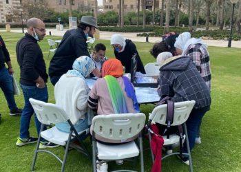 برنامج رواد الغد للخريجين الجامعيين" بالجامعة الأمريكية يقدم منحا للطلاب من 3 دول عربية  