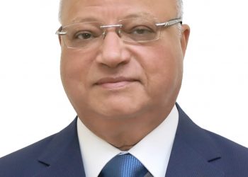 محافظ القاهرة : توفير 62 مكان ثابت بالعاصمة لتلقي لقاح كورونا