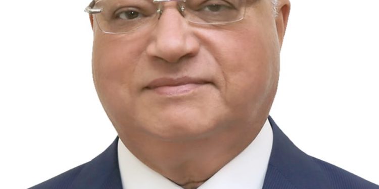 محافظ القاهرة : توفير 62 مكان ثابت بالعاصمة لتلقي لقاح كورونا