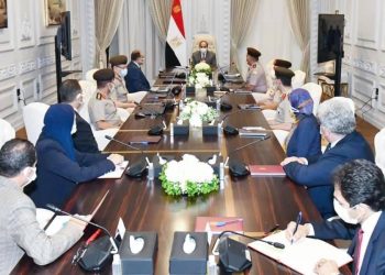 الرئيس السيسي يتابع التطورات الهندسية لساحة الشعب والنصب التذكاري بالعاصمة الادارية الجديدة