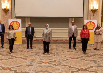 فريق الجامعة الأمريكية بالقاهرة AUC-07 يتأهل للمسابقة الدولية " تخيل المستقبل "