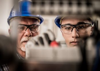 تنسيق دبلوم التلمذة الصناعية.. إرشادات للطلاب المستجدين من الحاصلين على الشهادات الفنية