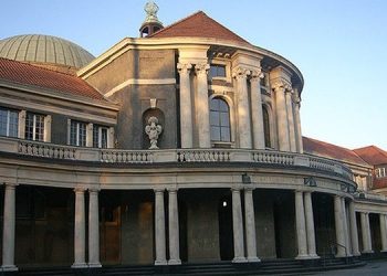 جامعة هامبورغ الألمانية تقدم منحة لطلاب البكالوريوس والدراسات العليا