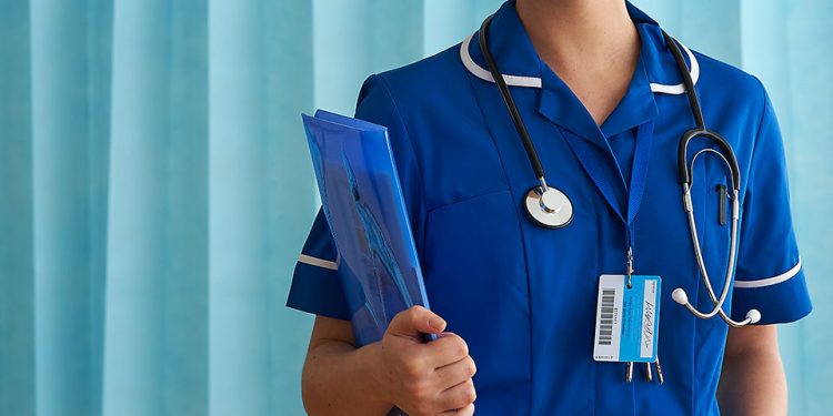 معهد تمريض خاص بعد الدبلوم.. تعرف على شروط الالتحاق ونظام الدراسة