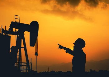 تنسيق الجامعات 2021.. دليل دراسة هندسة البترول في مصر