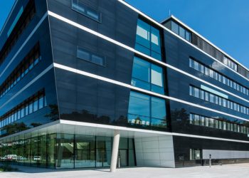 منح الجامعات 2021.. مدرسة ماكس بلانك الدولية للأبحاث تقدم منحة لطلاب الدكتوراه