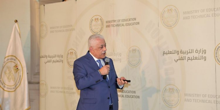 التعليم تصدر كتابًا دوريًا بشأن سد العجز لأعضاء هيئة التدريس استعدادًا لبدء الدراسة