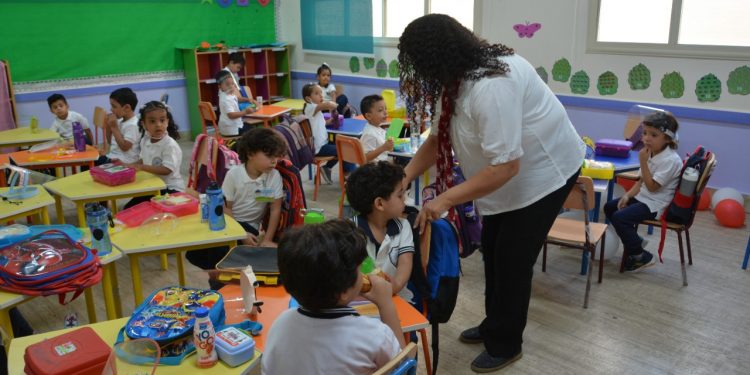 انطلاق العام الدراسى الجديد 2021/2022 بالمدارس الرسمية الدولية "فيديو"