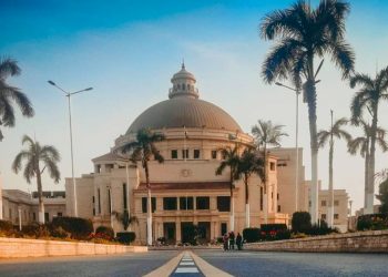 استحداث 18 برنامج دراسي جديد في 5 كليات بجامعة القاهرة