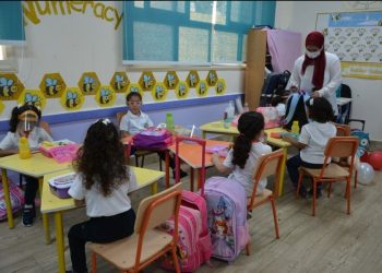 أمهات مصر لأولياء الأمور: احرصوا على المظهر اللائق لأبنائكم داخل المدارس