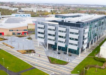 منح الجامعات 2021.. جامعة غرب إنجلترا تقدم فرصة دراسية لطلاب الدكتوراه