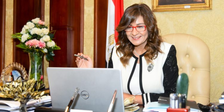 شباب المصريين الدارسين بالمملكة المتحدة: مستعدون للمشاركة في مبادرة "حياة كريمة" والتطوع لتعليم أطفال القرى