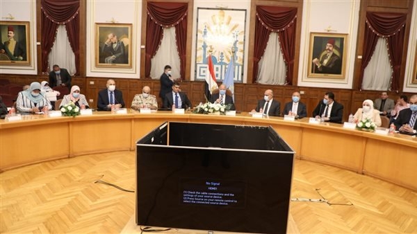 محافظ القاهرة: لن يتم حرمان طالب من الانتظام في الدراسة وسندفع المصروفات لغير القادرين