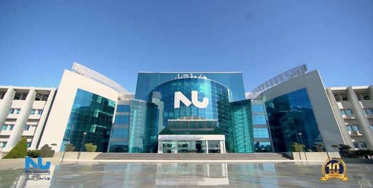 بحضور المستشار عدلى منصور..جامعة النيل تحتفل بتخريج دفعة جديدة من طلبة البكالوريوس والماجستير