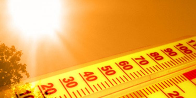 نشاط للرياح وأمطار خفيفة على هذه المناطق.. درجات الحرارة يوم الخميس