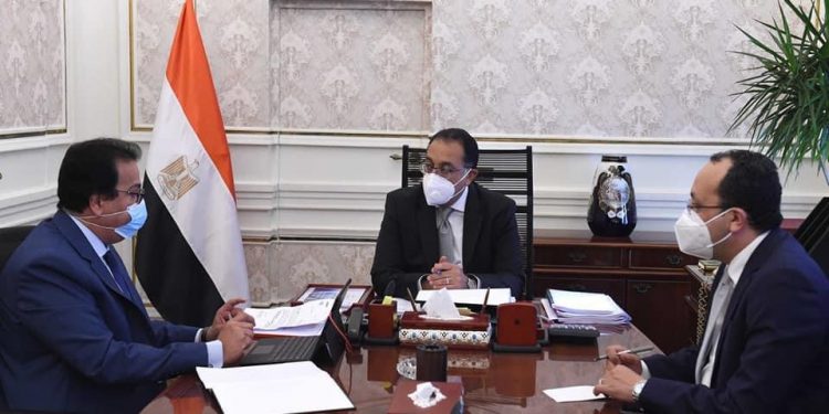 عبدالغفار: 290 مركز تطعيم لقاح “كورونا” في 60 جامعة وتقديم 154.523 جرعة  حتي الآن