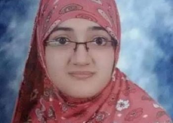 رئيس جامعة الإسكندرية يعلن دعم الطالبة المتفوقة ياسمين يوسف