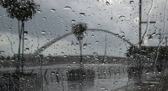سقوط أمطار على هذه المناطق.. درجات الحرارة يوم الثلاثاء
