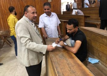 نائب رئيس جامعة الأزهر يتفقد امتحانات التصفية بالكليات الشرعية بأسيوط