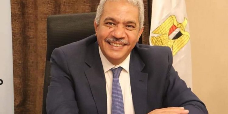 جامعة الأزهر تناشد منسوبيها سرعة تسجيل بياناتهم للحصول على لقاح فيروس كورونا