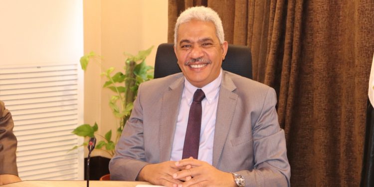 جامعة الأزهر تعلن تطعيم 1048 طالبا وطالبة بلقاح كورونا في يومها الرابع  لبدء التطعيم