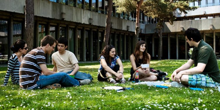 منح الجامعات 2021.. الجامعة التقنية في الدنمارك تقدم فرصة لطلاب الدكتوراه