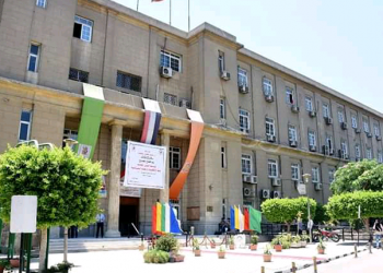 كليةالإقتصاد والعلوم السياسية تناقش  «ظاهرة الهجرة غير الشرعية » غداً