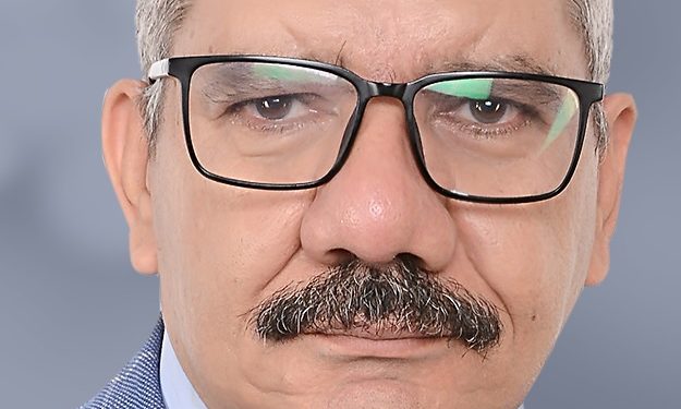 نادى دار العلوم يشهد كوكبة من نقاد الأدب يلتفون حول شعرية محمد الشحات فى ميزان النقد الخميس 28 أكتوبر