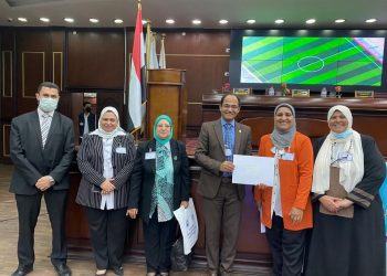 جامعة أسيوط تفوز بالمركز الأول لتميزها فى تطبيق الإختبارات الإلكترونية