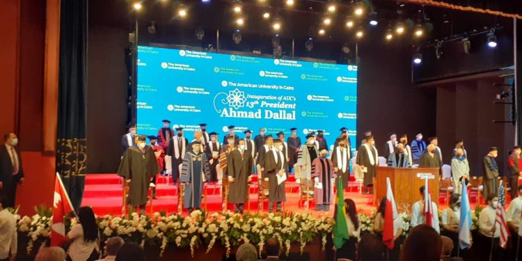 الجامعة الأمريكية تحتفل بتنصيب رئيسها الثالث عشر