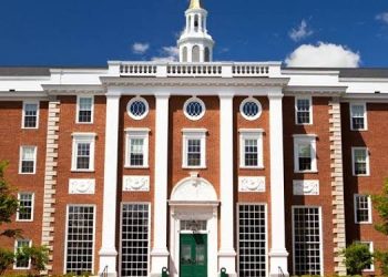 تعرف على أعلى 5 جامعات في معدلات قبول الطلاب الدوليين بالولايات المتحدة