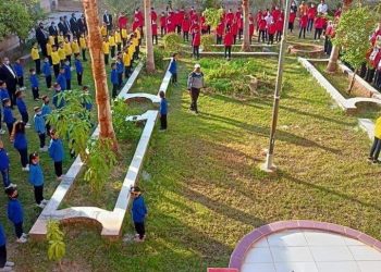 «شوقي» ينشر صور الطلاب بالأسبوع الاول للدراسة ويعلق:«لقطات جميلة»