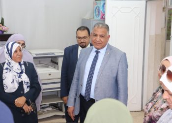 فكري يتفقد كلية الدراسات الإسلامية والعربية ويتابع جاهزيتها للحصول على تجديد الاعتماد