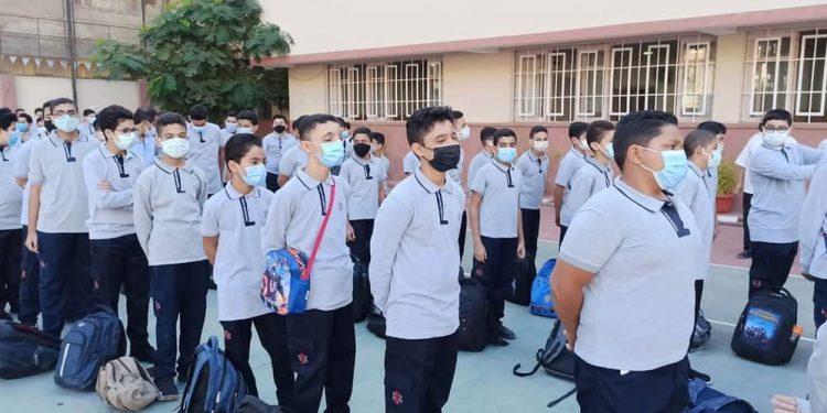 «التعليم»: انتظام الدراسة في 12 محافظة اليوم