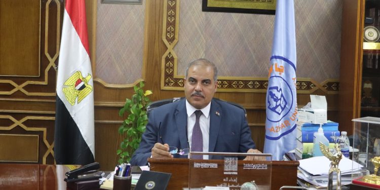 جامعة الأزهر أول جامعة تعقد اجتماعها الشهري بالعاصمة الإدارية