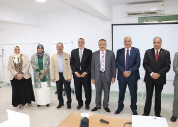 رئيس جامعة الأزهر يشيد بجهود مركز التدريب والتطوير