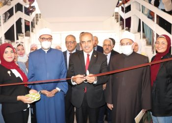 رئيس جامعة الأزهر يفتتح معرض الكتاب الثاني بالتعاون مع مجمع البحوث الإسلامية