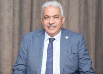 إقبال كبير على قافلة جامعة الأزهر الطبية إلى قرية النجيلة بمحافظة مطروح