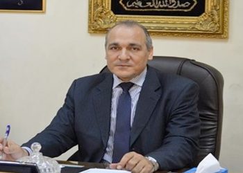 أولياء أمور مدرسة بالبساتين: دفعنا 30 ألف لقبول نقل أبنائنا.. و«التعليم» ترد