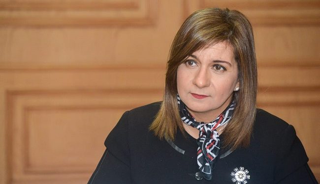 المصريون في الخارج يعلنون رفضهم إلغاء وزارة الهجرة