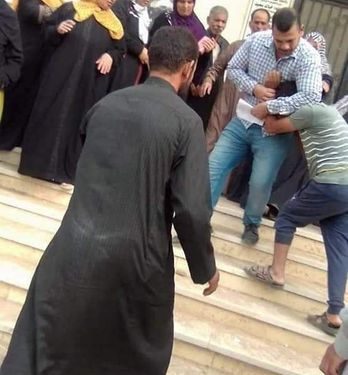 حقيقة تعدى موظف بالتضامن على طفل من ذوي الاحتياجات الخاصة بالشرقية