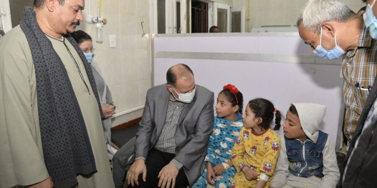 طبيب بيطري للإشراف على الوجبات المدرسية.. فما القصة؟