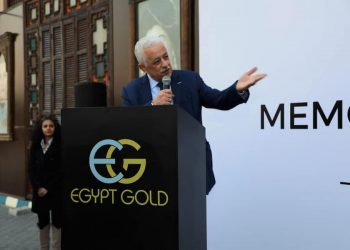 إجراء عاجل.. أول رد من التعليم حول مصور امتحان الفيزياء داخل سيارته