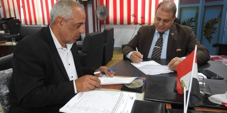 بشكل رسمي.. وزير التعليم يعتمد نتيجة الثانوية العامة 2023.. تعرف على خطوات الحصول عليها