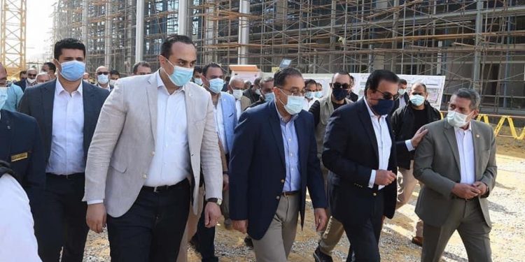 تفاصيل انشاء مجمع السويس الطبي…الافتتاح مارس 2022 ويضم 567 سريرا و70 جهاز غسيل كلوي و 14 غرفة عمليات