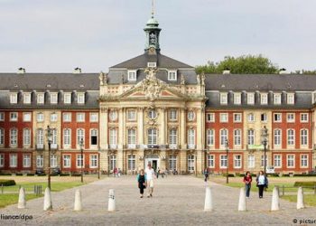 كلية Hertie تعلن منح ماجستير في سياسة الطاقة بألمانيا لعام 2022