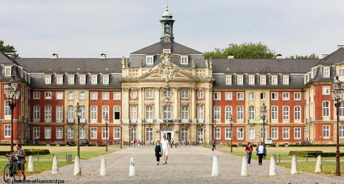 كلية Hertie تعلن منح ماجستير في سياسة الطاقة بألمانيا لعام 2022