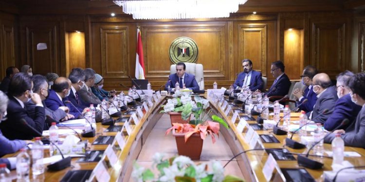 المجلس الأعلى للمستشفيات الجامعية  يوافق علي انشاء مستشفي عين شمس الإلكتروني